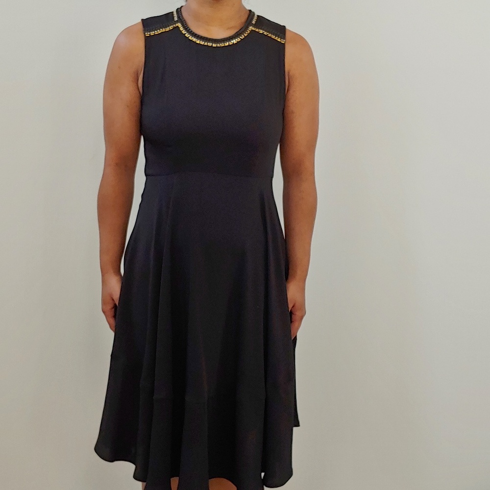 Women's Black sleeveless knee length dress